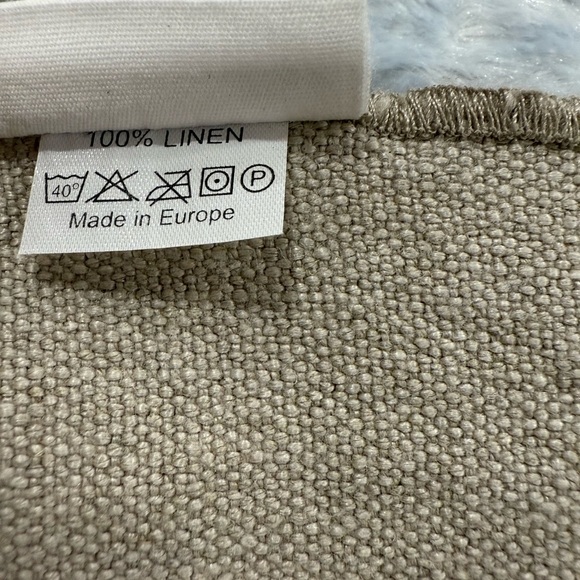 LINGE PARTICULIER LOOSE TABLE-MAT
100% LINEN
IN Color WALNUT made in FRANCE - Picture 10 of 10